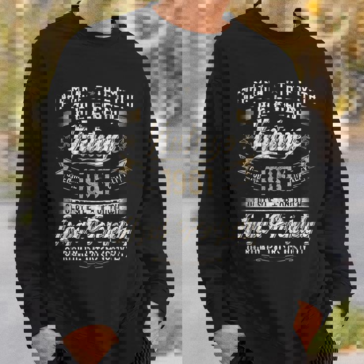 62. Geburtstag Herren Sweatshirt Vintage 1961, Mann Mythos Legende Geschenke für Ihn