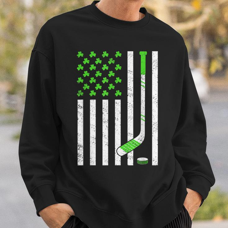 American Flag Irish Hockey Shamrock St Patricks Day Sweatshirt Gifts for Him