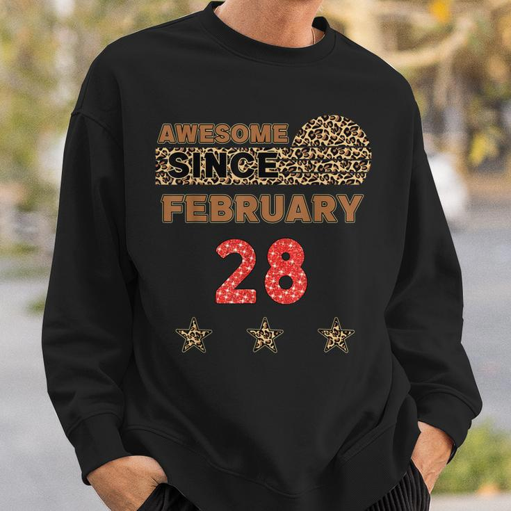 Awesome Since 28. Februar Sweatshirt mit Leopardenmuster, Vintage Geburtstags-Sweatshirt Geschenke für Ihn
