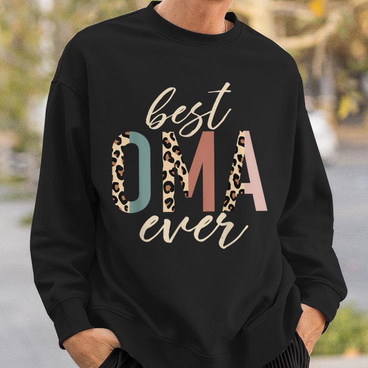 Best Oma Ever Gifts Leopard Print Mothers Day Sweatshirt Gifts for Him