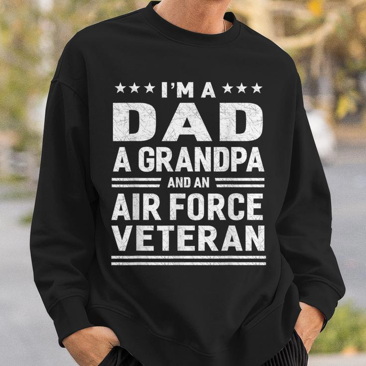 Dad Grandpa Air Force Veteran Vintage Top Mens Gift Sweatshirt Gifts for Him