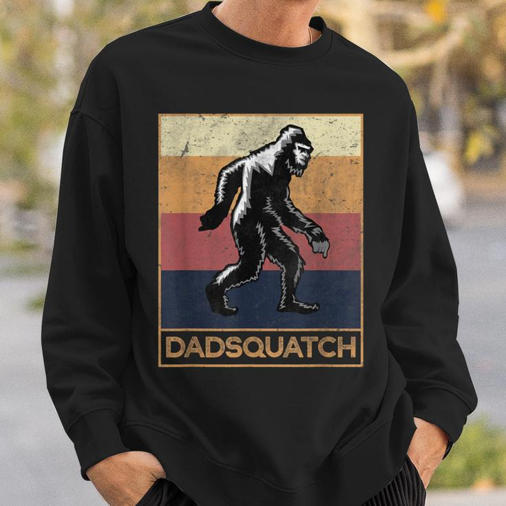 Dadsquatch - Funny Bigfoot Dad Sasquatch Believer For Father Sweatshirt Gifts for Him