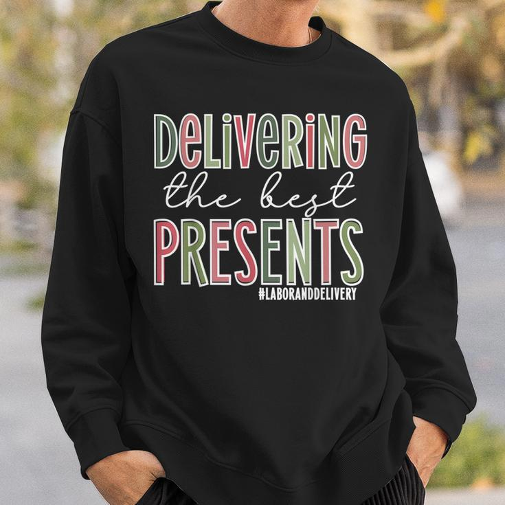 Delivering The Best Presents Labor And Delivery Nurse Xmas Men Women Sweatshirt Graphic Print Unisex Gifts for Him