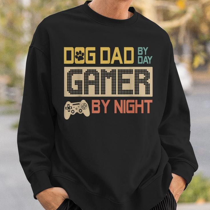 Dog Dad By Day Gamer By Night Vintage Fathers Day Sweatshirt Gifts for Him