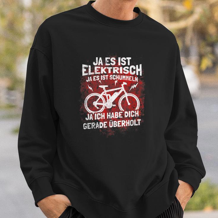 Fahrrad Elektrofahrrad Spruch Lustig Motiv Radfahren Bike Sweatshirt Geschenke für Ihn