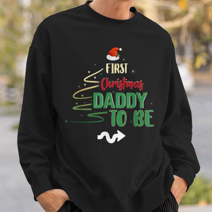 First Christmas Daddy To Be Pregnancy Announcement Gifts Men Men Women Sweatshirt Graphic Print Unisex Thegiftio UK