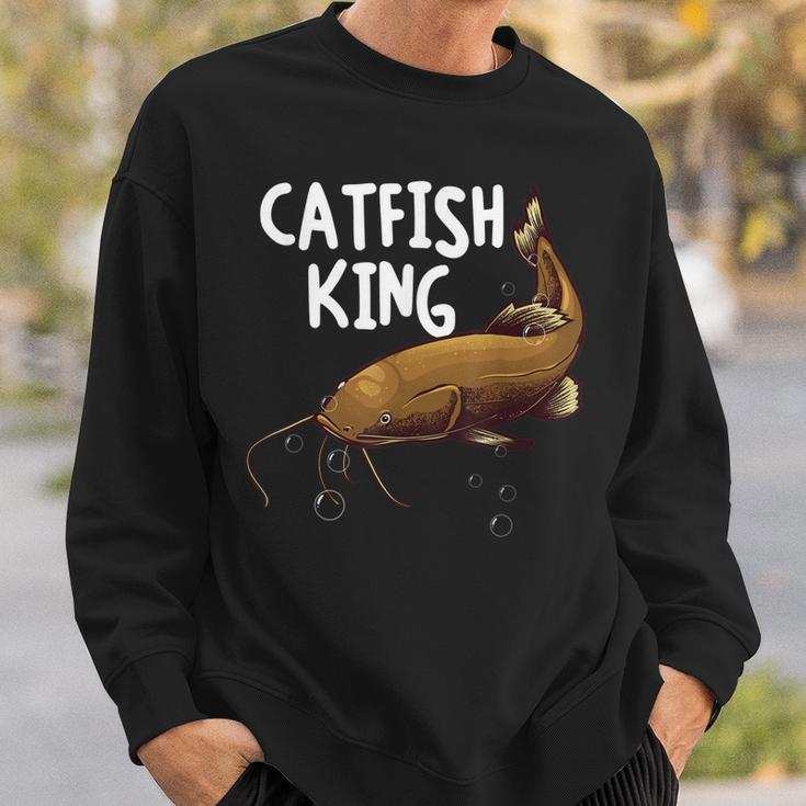Funny Catfishing Design Men Dad Catfish King Fishing Hunters Sweatshirt Gifts for Him