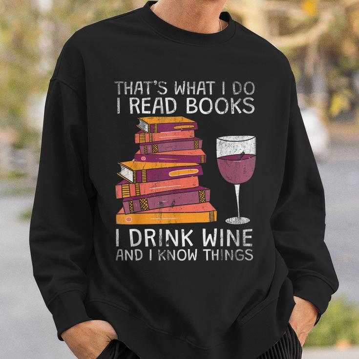 Was Ich Lese Bücher Trinke Wein Sweatshirt Geschenke für Ihn