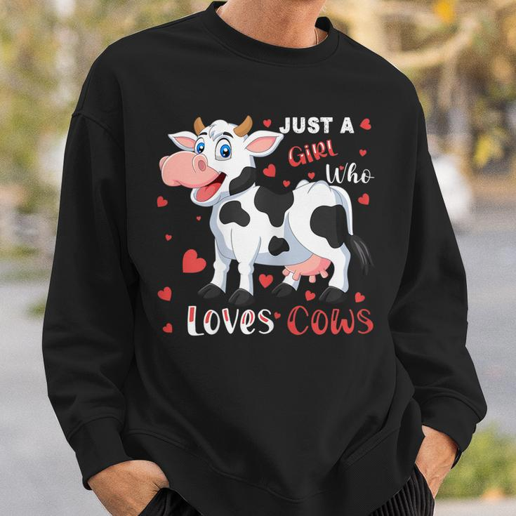 Just A Girl Who Loves Cows Design For A Girl Loves Cows Sweatshirt Gifts for Him