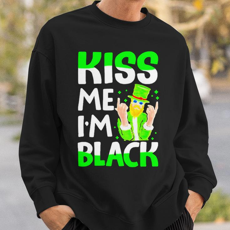 Leprechaun St Patrick’S Day Kiss Me I’MSweatshirt Gifts for Him