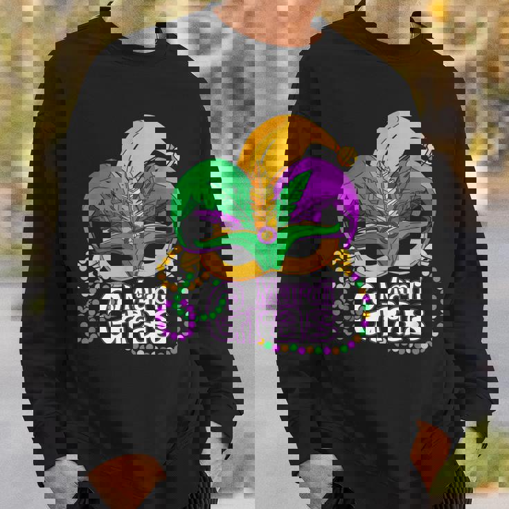 Mardi GrasMardi Gras 2023 Beads Mask Feathers V2 Sweatshirt Gifts for Him