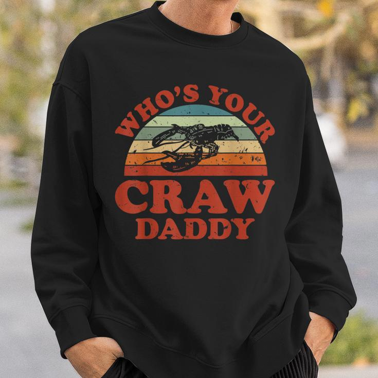 Mens Funny Crayfish Crawfish Boil Whos Your Craw Daddy Sweatshirt Gifts for Him