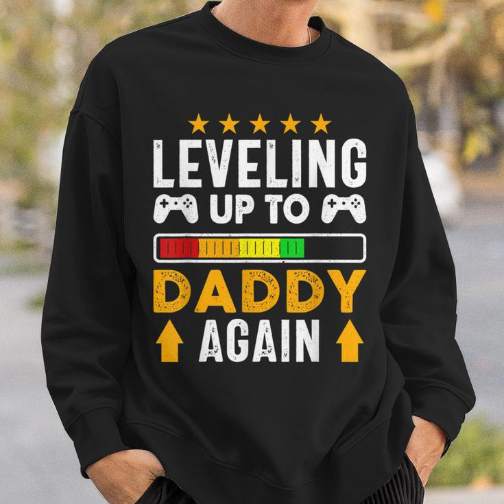 Mens Leveling Up To Daddy Again Funny Dad Pregnancy Announcement Sweatshirt Gifts for Him