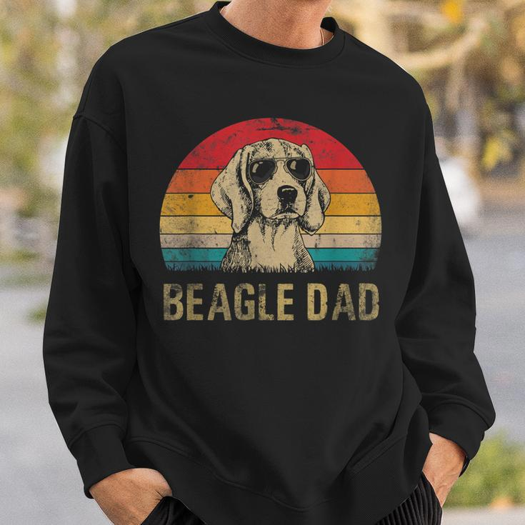Mens Vintage Beagle Dad Funny Beagle Dog Dad Fathers Day Sweatshirt Gifts for Him