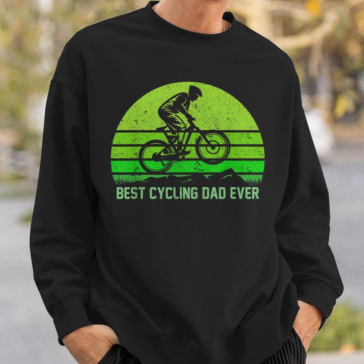 Mens Vintage Retro Best Cycling Dad Ever Funny Mountain Biking Sweatshirt Gifts for Him