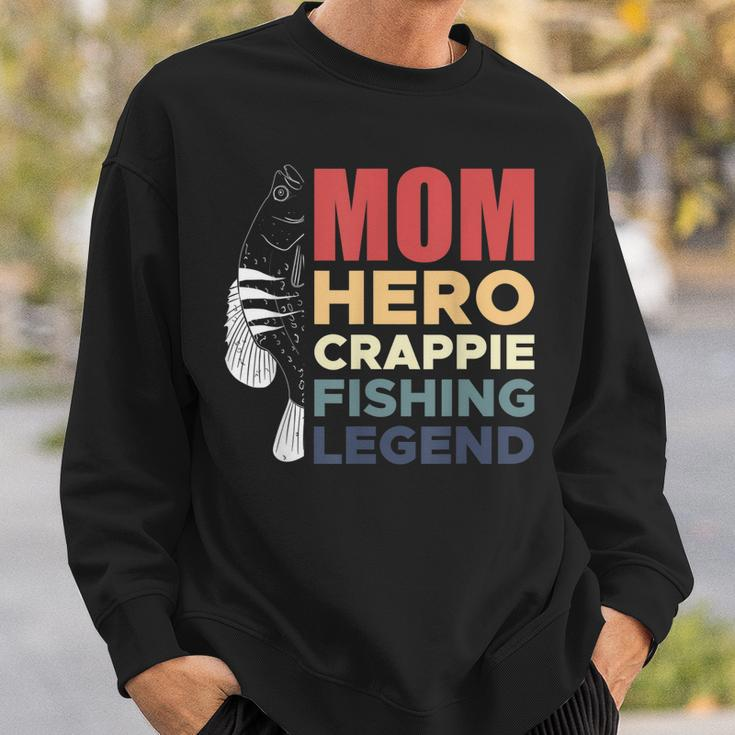 Mom Hero Crappie Fishing Legend Muttertag Sweatshirt Geschenke für Ihn