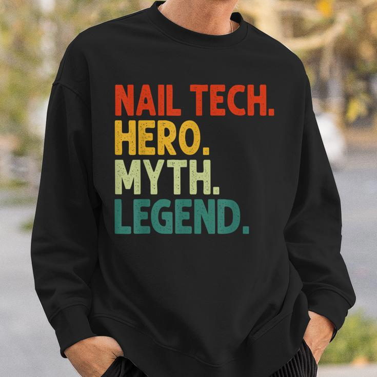 Nail Tech Hero Myth Legend Vintage Maniküreist Sweatshirt Geschenke für Ihn