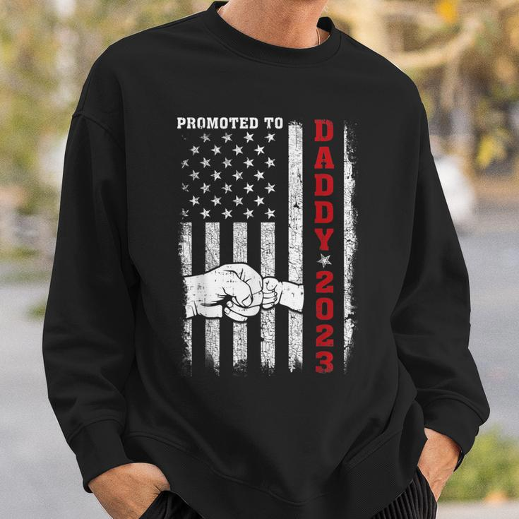 Patriotic Mens Promoted To Daddy Est 2023 First Time Dad V2 Sweatshirt Gifts for Him