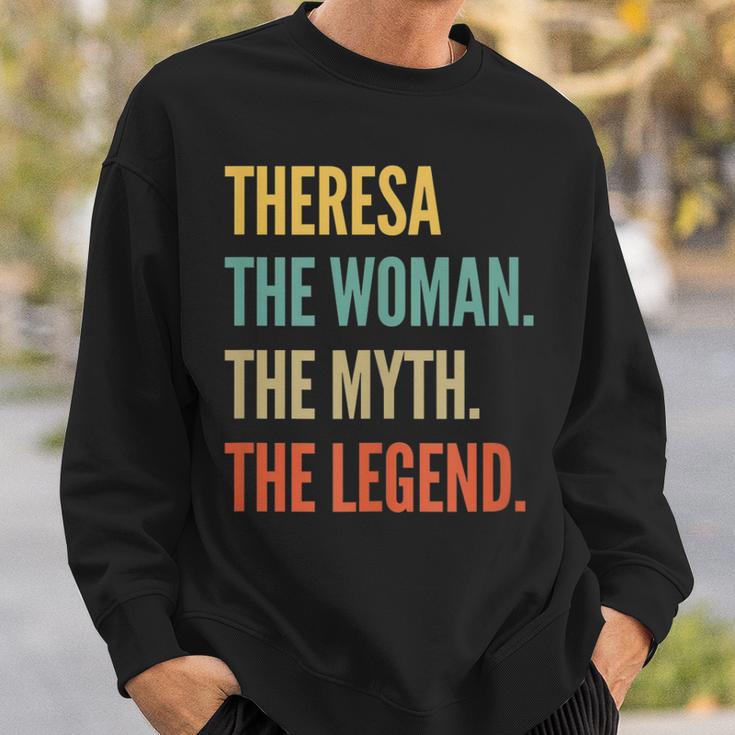 Theresa Die Frau Der Mythos Die Legende Sweatshirt Geschenke für Ihn