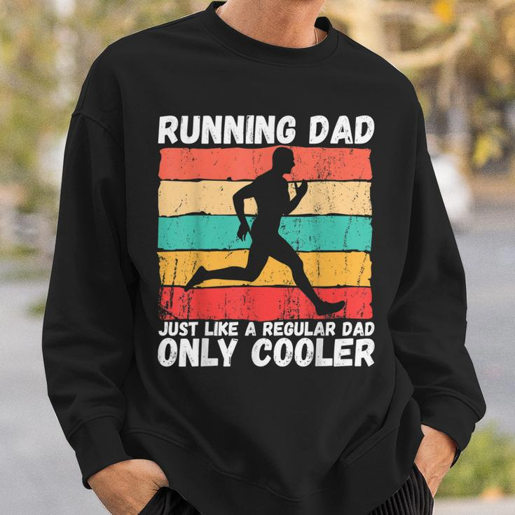 Retro Running Dad Funny Runner Marathon Athlete Humor Outfit Sweatshirt Gifts for Him