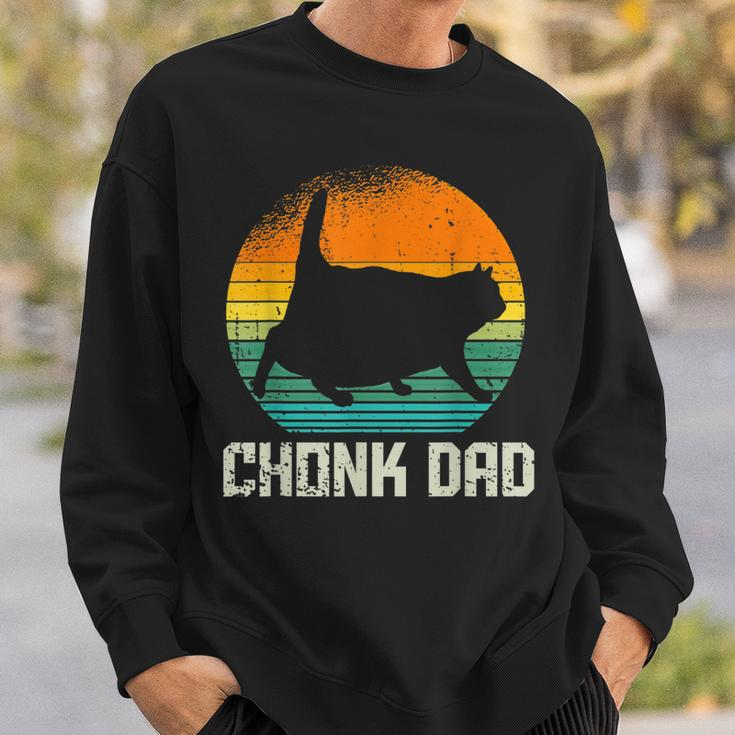 Retro Vintage Style Funny Fat Daddy Cat Meme Chonk Cat Dad Sweatshirt Gifts for Him