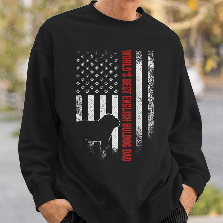 Vintage American Flag Worlds Best English Bulldog Dad Funny Sweatshirt Gifts for Him