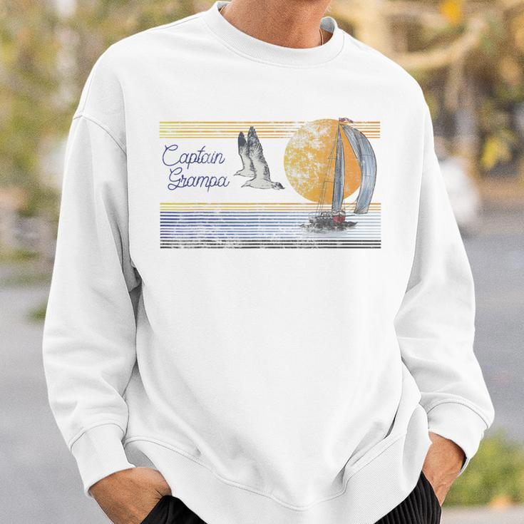 Mens Grampa Sailing Sailboat Captain Vintage Grandpa Dad Gift Sweatshirt Gifts for Him