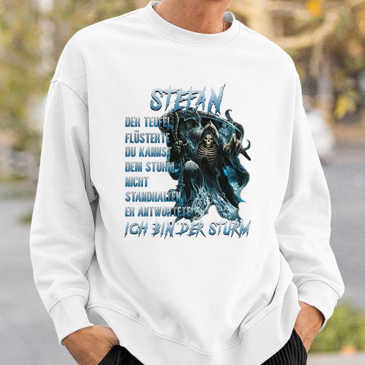 Personalisiertes Stefan Sweatshirt mit Wolf & Sturm, Ich bin der Sturm Motiv Geschenke für Ihn