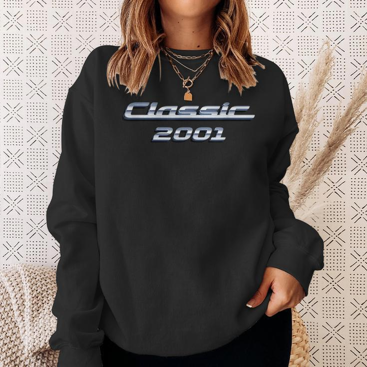 22 Year Old Vintage Classic Car 2001 22Nd Birthday Sweatshirt Gifts for Her