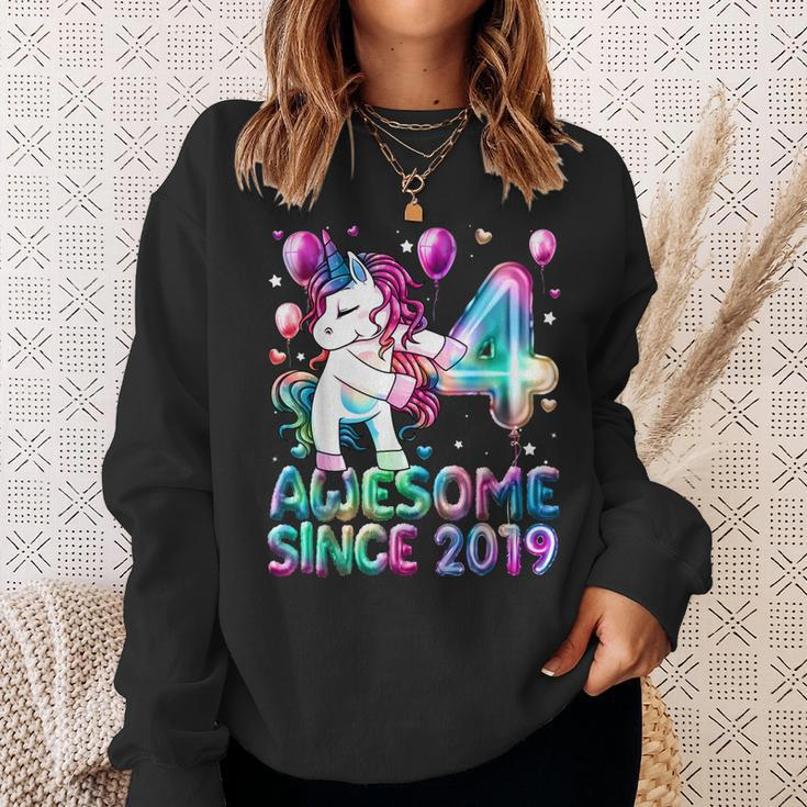 4 Years Old Unicorn Flossing 4Th Birthday Girl Unicorn Party V5 Sweatshirt Gifts for Her