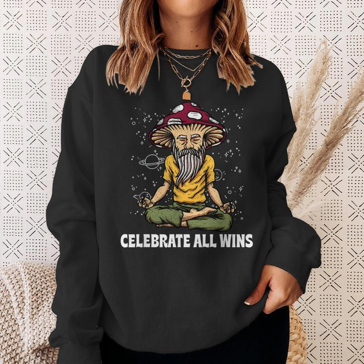 Celebrate All Wins Motivierendes Zitat Happiness Sweatshirt Geschenke für Sie