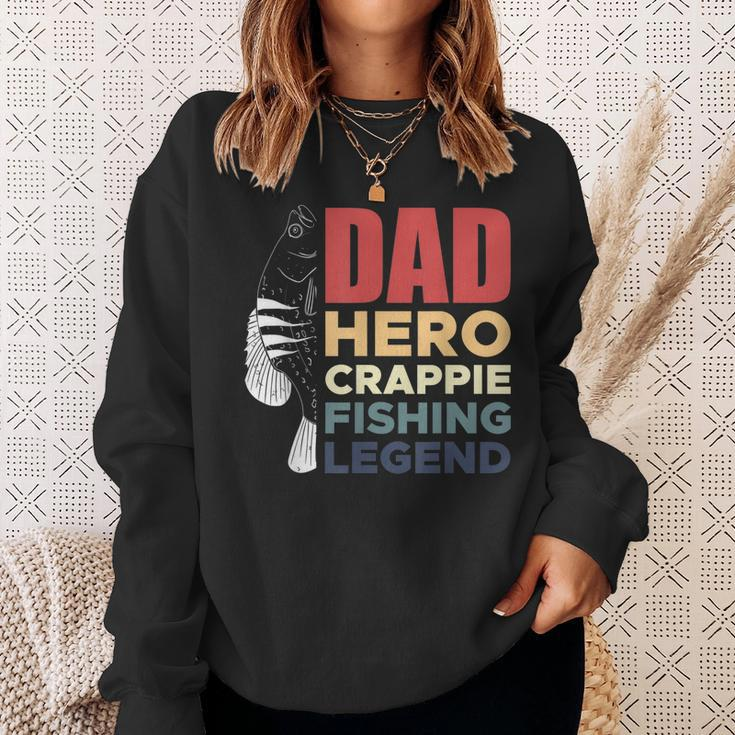 Dad Hero Crappie Fishing Legend Vatertag V2 Sweatshirt Geschenke für Sie