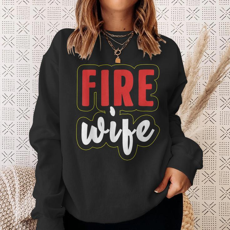 Feuerwehrfrau Ehefrau Damen Sweatshirt, Schwarz mit Aufschrift Geschenke für Sie