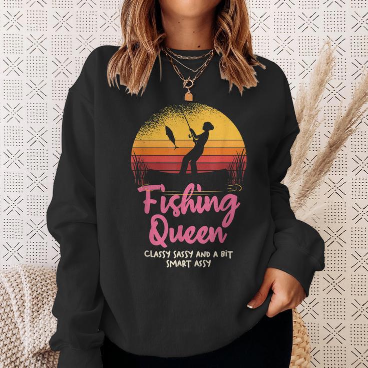 Fishing Queen Damen Sweatshirt mit Angler-Sonnenuntergang und Spruch Geschenke für Sie