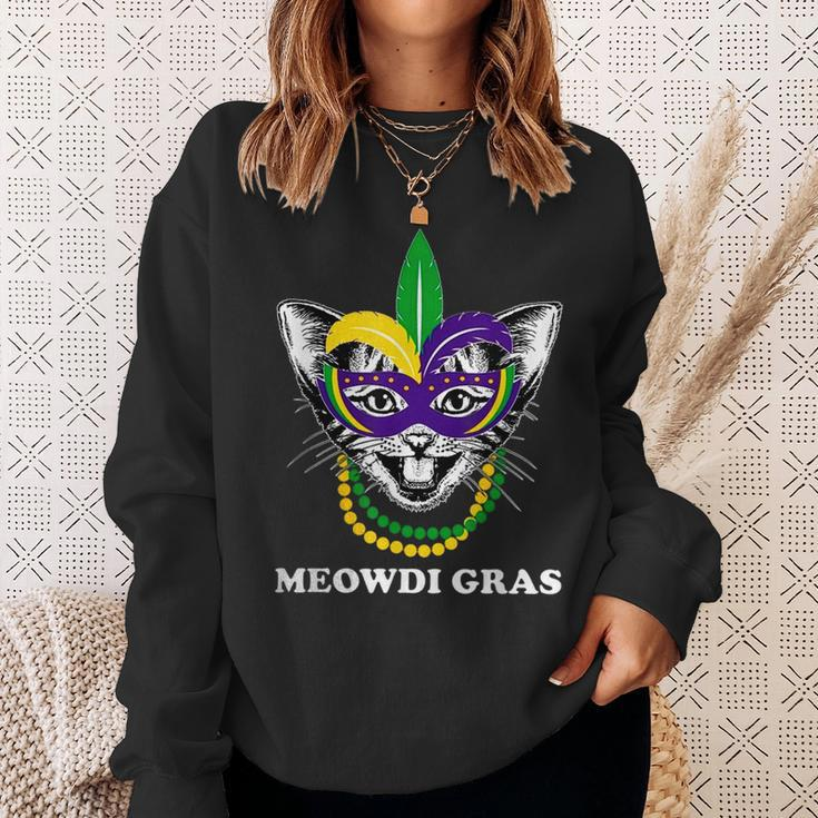 Funny Mardi Gras Fat Tuesday New Orleans Carnival Sweatshirt Gifts for Her