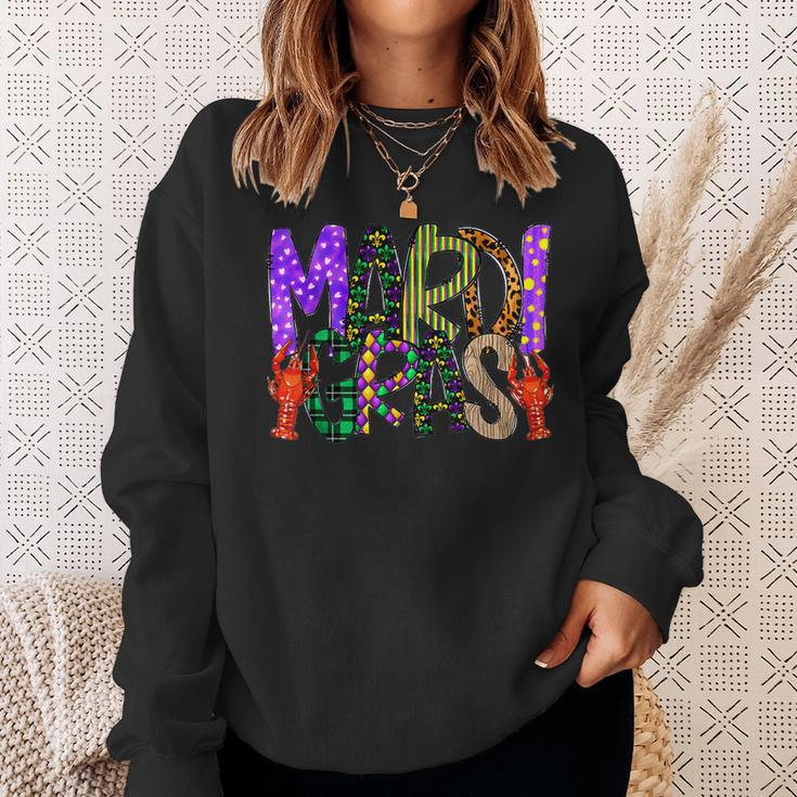 Funny Mardi Gras Mardi Gras 2023 Beads Mask Feathers V2 Sweatshirt Gifts for Her
