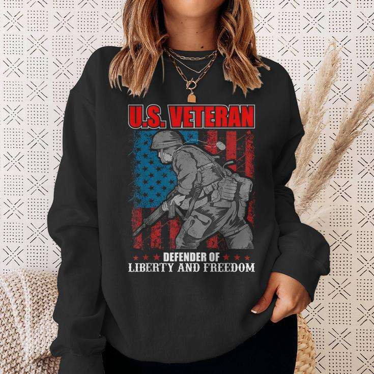 I Am A Dad Grandpa And A Veteran Nothing Scares Me Usa V4 Sweatshirt Gifts for Her