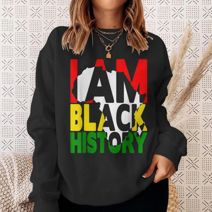 I Am Black History Month African American Pride Celebration V23 Sweatshirt Gifts for Her