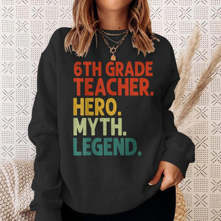 Lehrer Der 6 Klasse Held Mythos Legende Vintage-Lehrertag Sweatshirt Geschenke für Sie