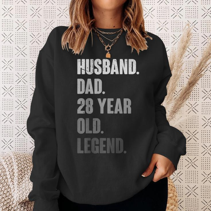 Mens Funny 28Th Birthday Decoration Gift Husband Vintage Dad 1995 Sweatshirt Gifts for Her