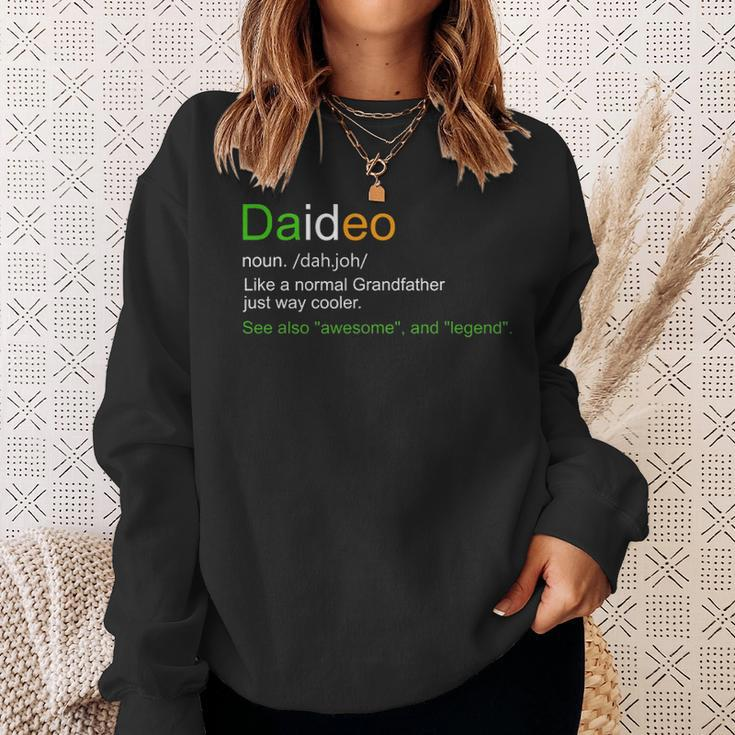 Mens Funny Daideo Ireland Grandfather Grandpa Definition Sweatshirt Gifts for Her