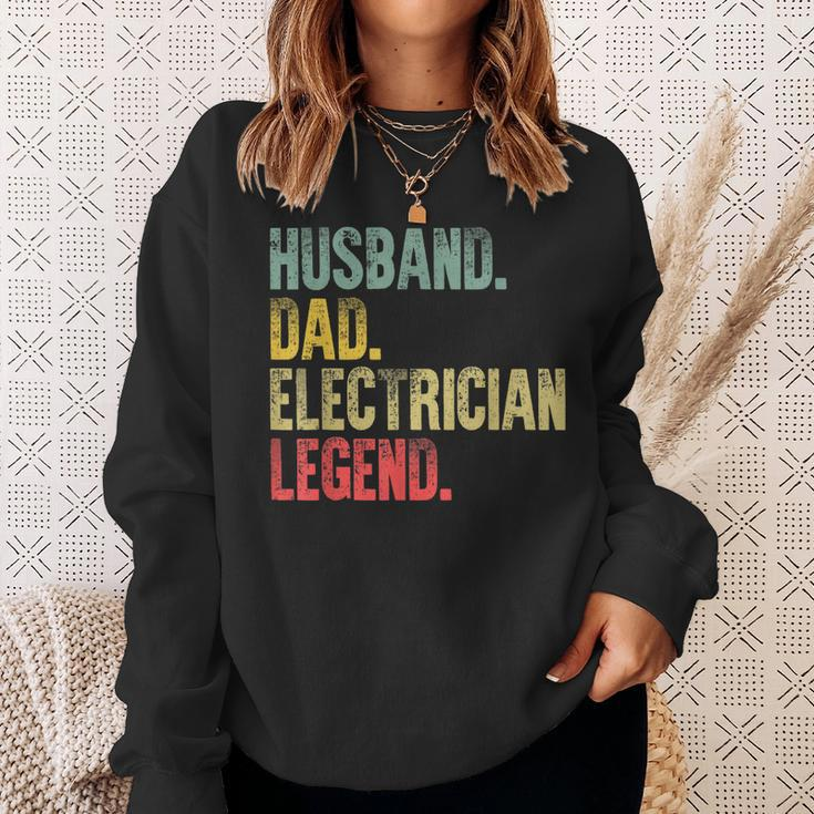 Mens Funny Vintage Husband Dad Electrician Legend Retro Sweatshirt Gifts for Her