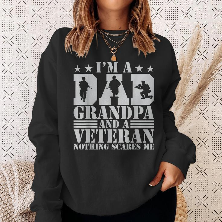 Mens Im A Dad Grandpa And A Veteran Nothing Scares Me Father Day Sweatshirt Gifts for Her