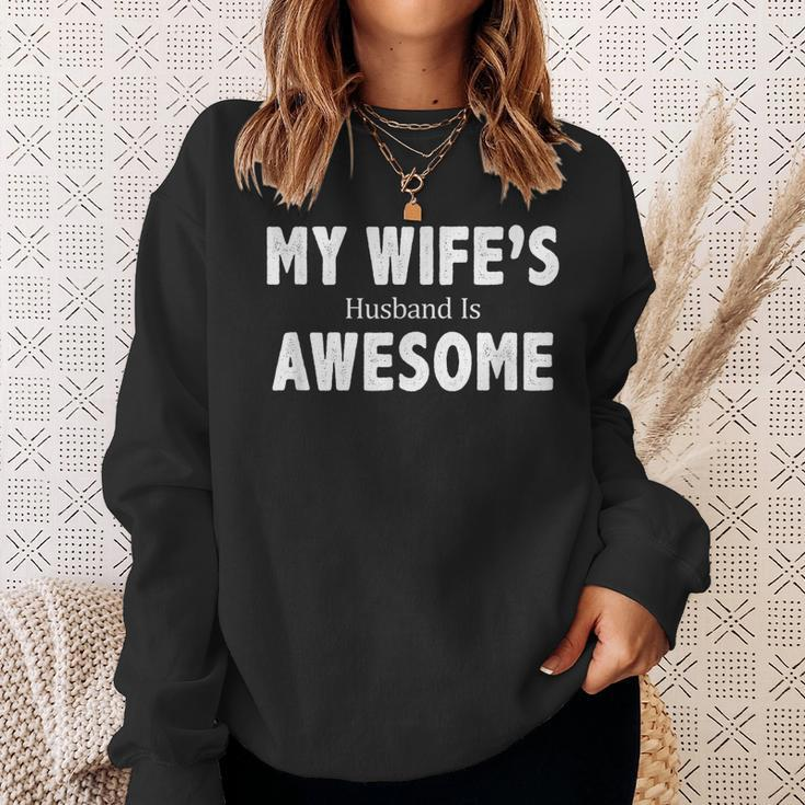 Mens My Wifes Husband Is Awesome - Vintage Style - Men Women Sweatshirt Graphic Print Unisex Gifts for Her