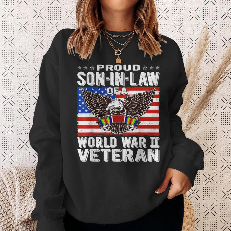 Mens Proud Son-In-Law Of A World War 2 Veteran Patriotic Ww2 Gift Men Women Sweatshirt Graphic Print Unisex Gifts for Her