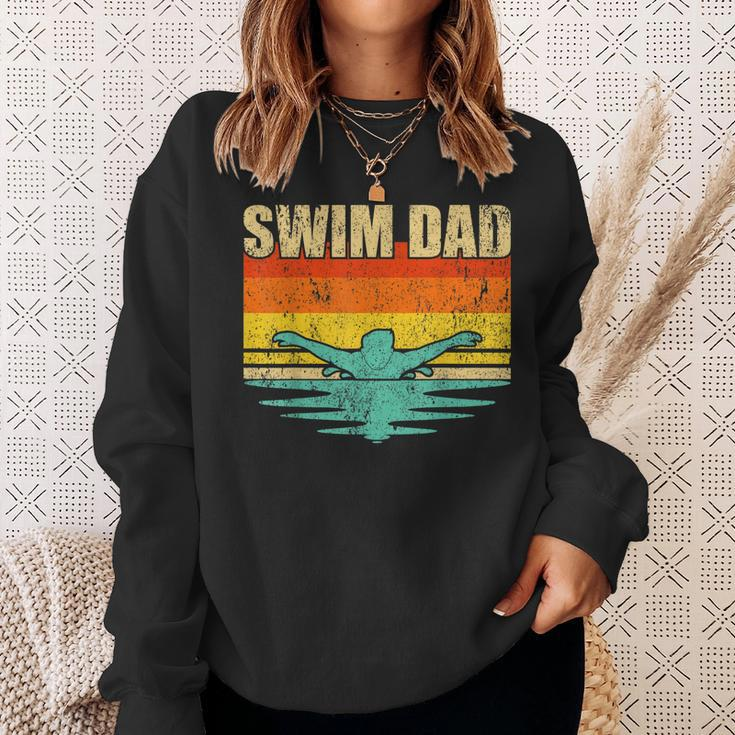 Mens Vintage Style Swimming Lover Swimmer Swim Dad Fathers Day Sweatshirt Gifts for Her