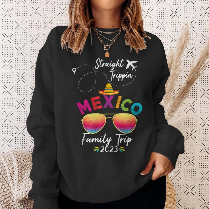 Mexico Family Vacation Cancun 2023 Straight Trippin Sweatshirt Gifts for Her