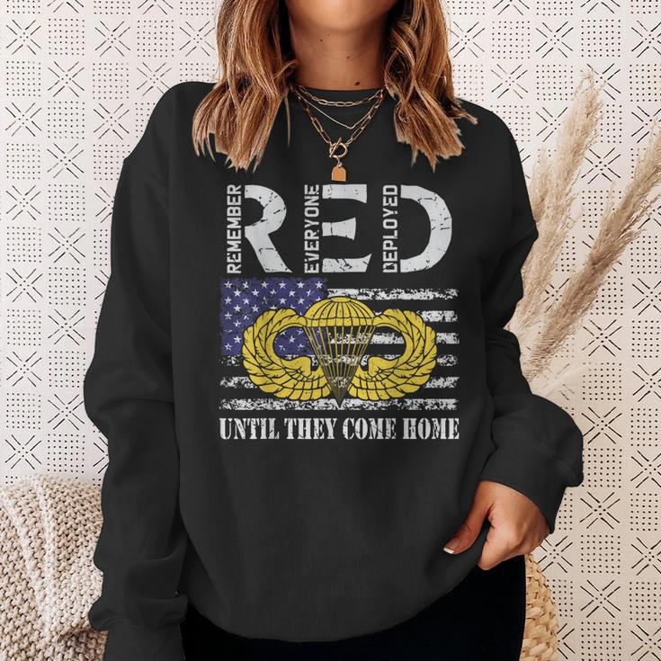 Red Friday Military Army Airborne Paratrooper Veteran Retro Sweatshirt Gifts for Her