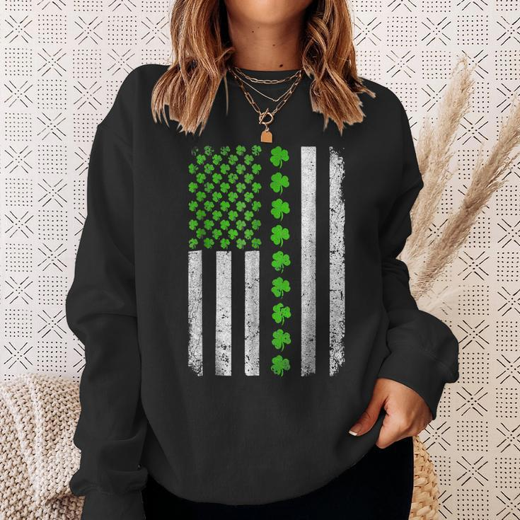 Retro Irish American Flag Distressed Flag St Patricks Day Sweatshirt Gifts for Her