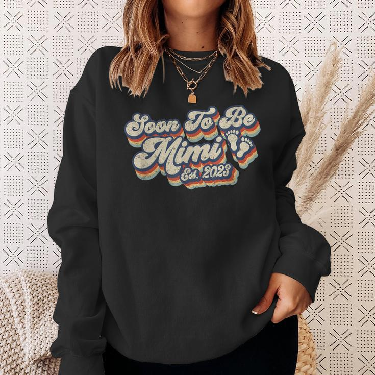 Retro Vintage Soon To Be Mimi 2023 New First Time Grandma Sweatshirt Gifts for Her